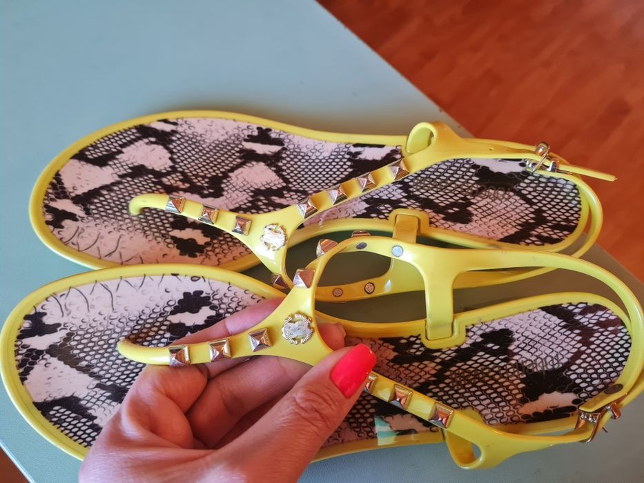 Roberto Cavalli ,Just Cavalli оригинални неонови сандали