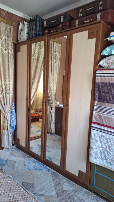 Срочно,сүйегі мықты мебель сатылады