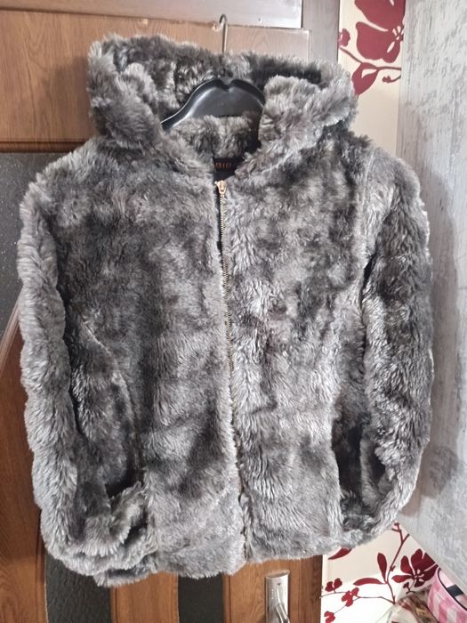 Blăniță scurta femei