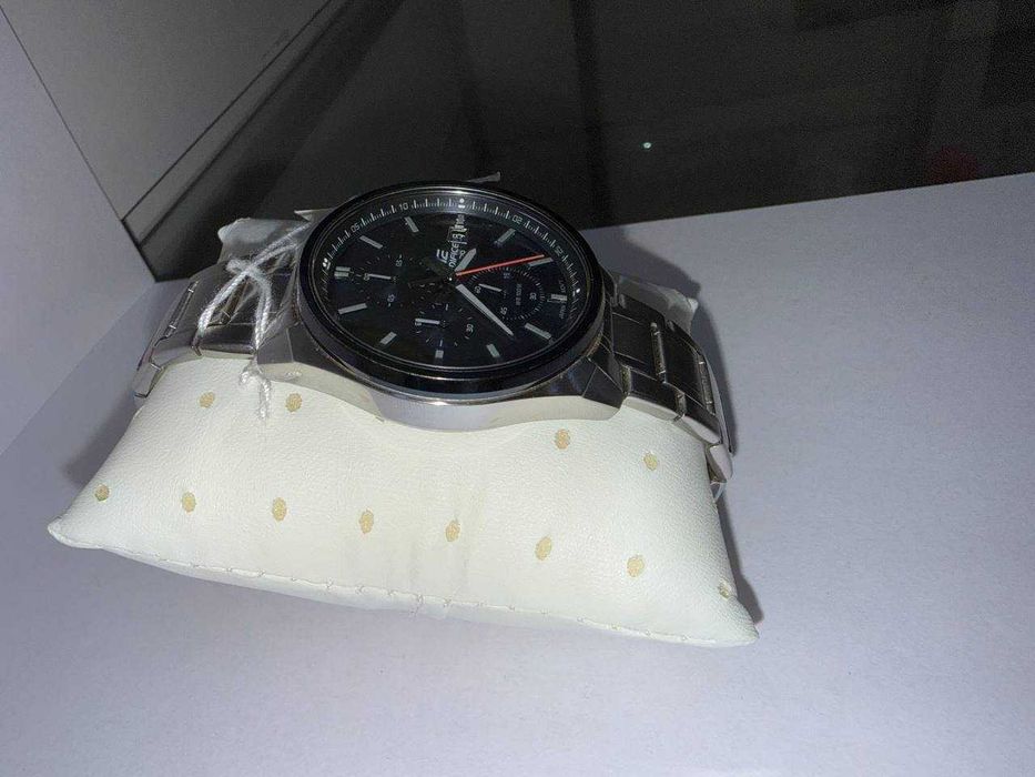 Soat Sotiladi  kelishamiza