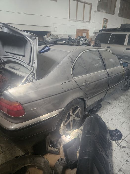 Е39 по запчастям