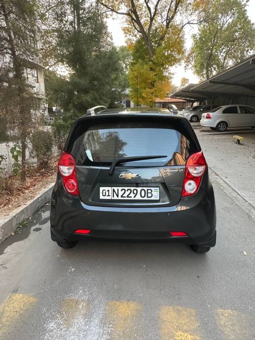 Spark avtomat chevrolet