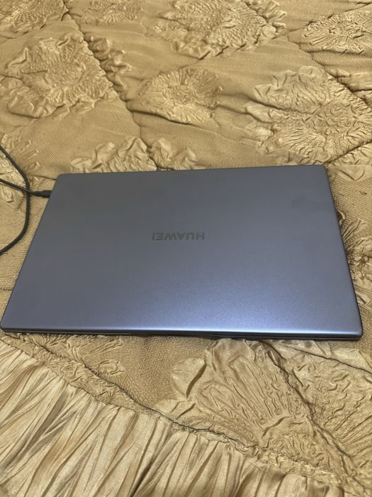 HUAWEI MateBook D 16 (2022) (модификация BoDE-WXX9).