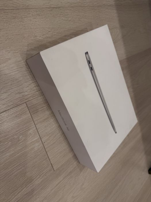 Ноутбук Apple MacBook Air 13 Retina (2019)