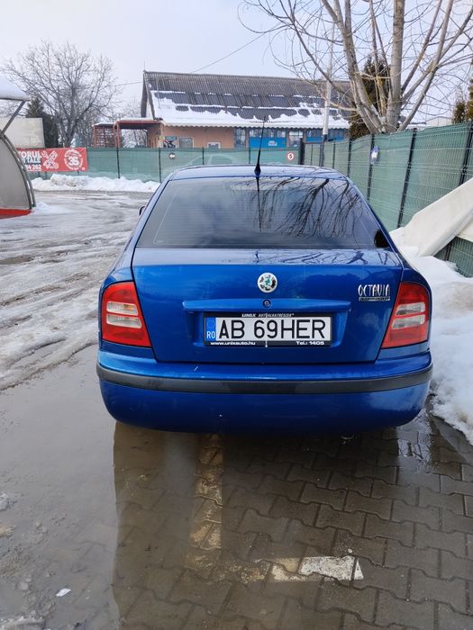 Vând Skoda Octavia 1