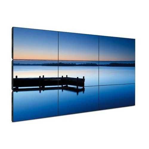 9х55" професионални екрани LG 55LV35A до 165" + система за окачване, кейсове