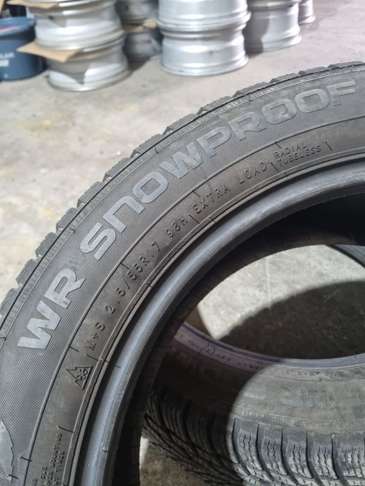 2 x Anvelope iarna 215/55/R17 98H Nokian WR Snowproof DOT 4021 Montaj
