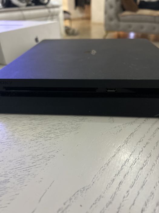 Pachet  cu vr , volan și ps4