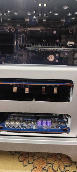 Професионална класика: Работещ Apple Mac Pro 3,1 (8-Core) – 12GB ECC RAM, GeForce GT 710, с Windows