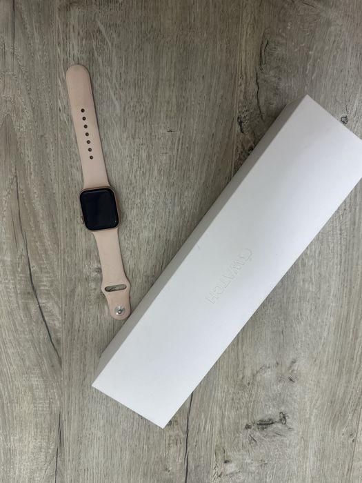 Apple Watch series 5, 40mm