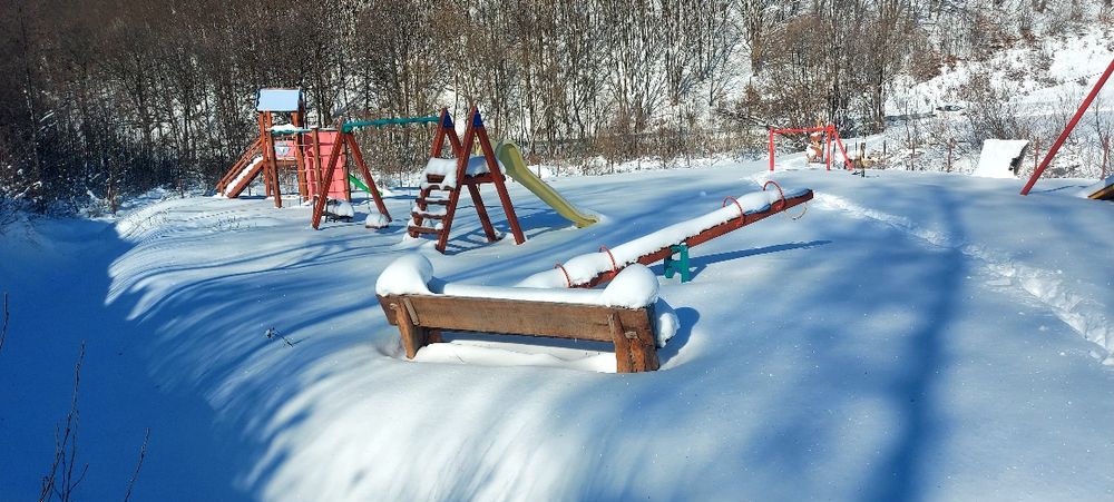 Cabana cu ciubar de inchiriat