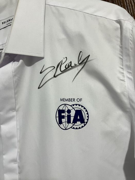 Рубашка с автографом Леклерка Феррари