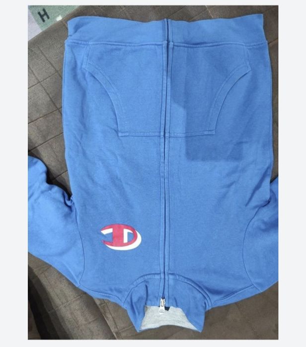 Суичъри на НМ и Zara,комплект на Champion
