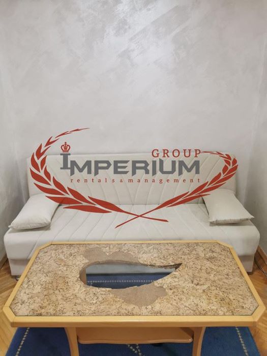 Дава се под наем Двустаен апартамент в Варна, Център - 56 кв.м за 382.5 € - Снимка #2