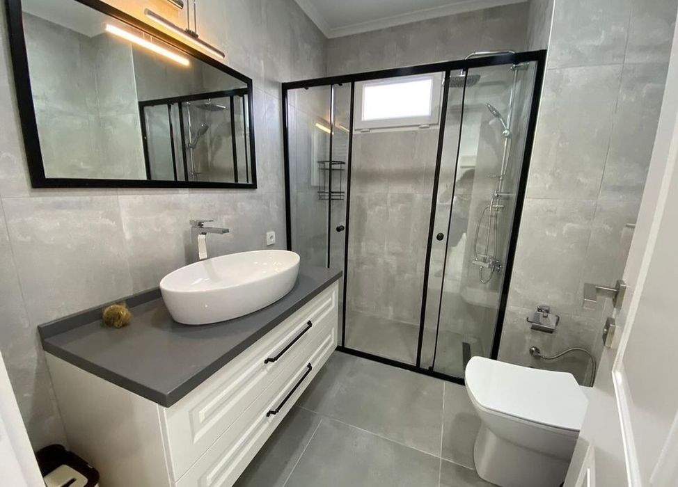 Kalyonni oynadan dush kabinalar