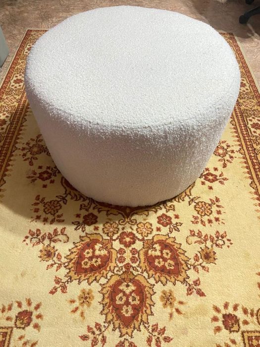 Продаются Пуфики