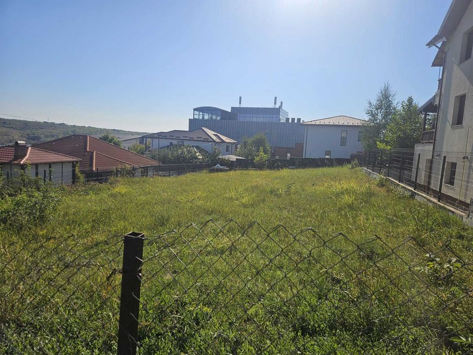 Teren intravilan, 700mp, la asfalt, Valea Lupului