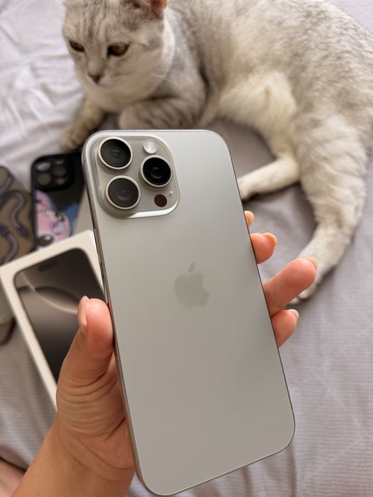 iPhone 16 pro max 256 gb серый