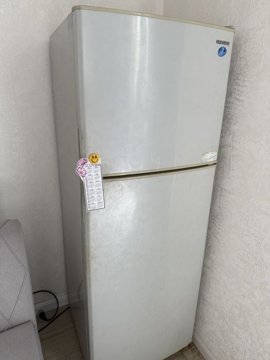 Холодильник самсунг