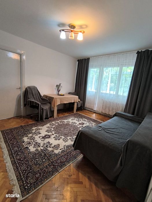 Apartament 2 camere – Cantemir | Centrală proprie | Acceptă studenți