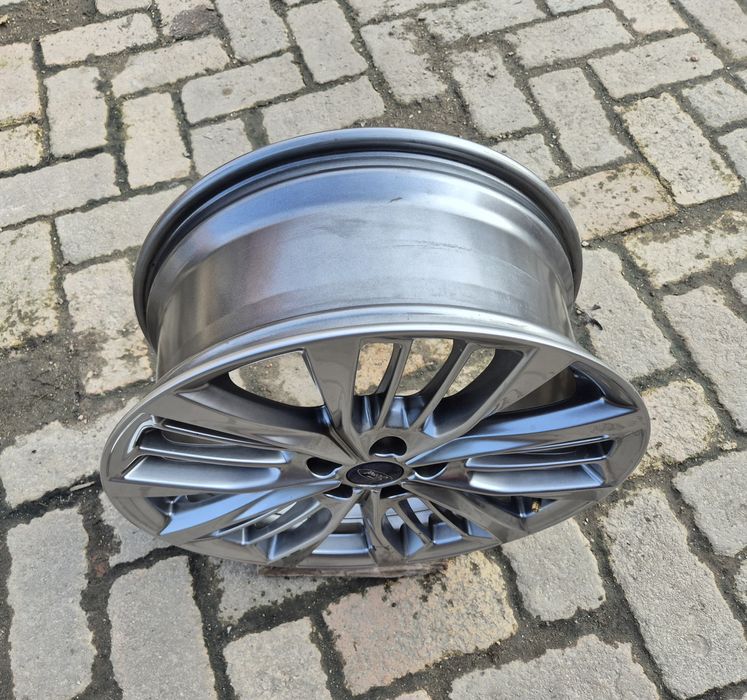 O jantă originală R18 Ford Kuga lll seria 7.5Jx18H2 ET50 - 5x108