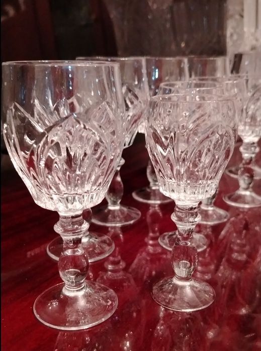 Хрустальные фужеры и рюмки по 12и 6 штук