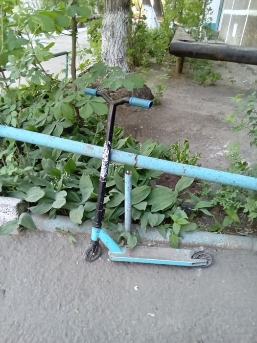 Самокат трюковой