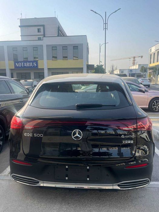 Mercedes Benz eqe500 full position