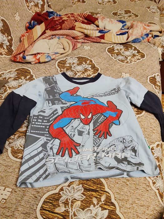 Отдам даром детскую одежду