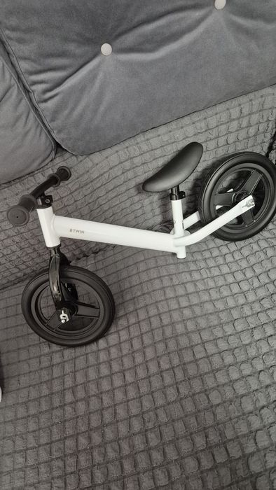 Bicicleta de echilibru