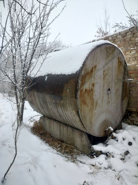 Бочка для твердова топлива