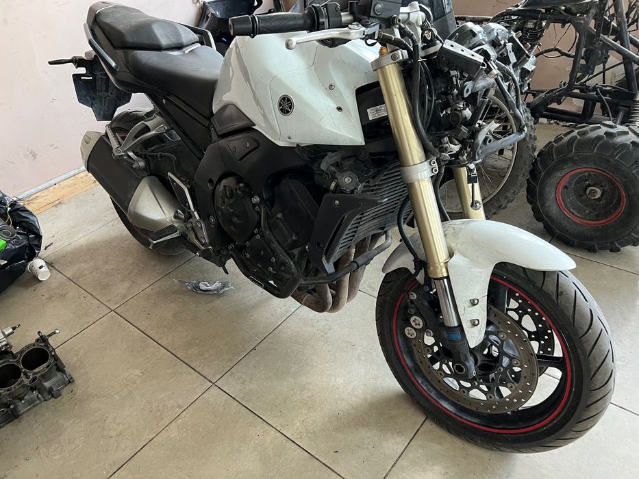 Yamaha FZ1 / FZS / Fazer 1000 на ЧАСТИ