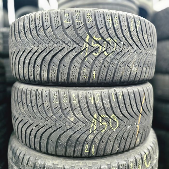 2x 225/45/17 M+S HANKOOK 2021 Stare excelentă