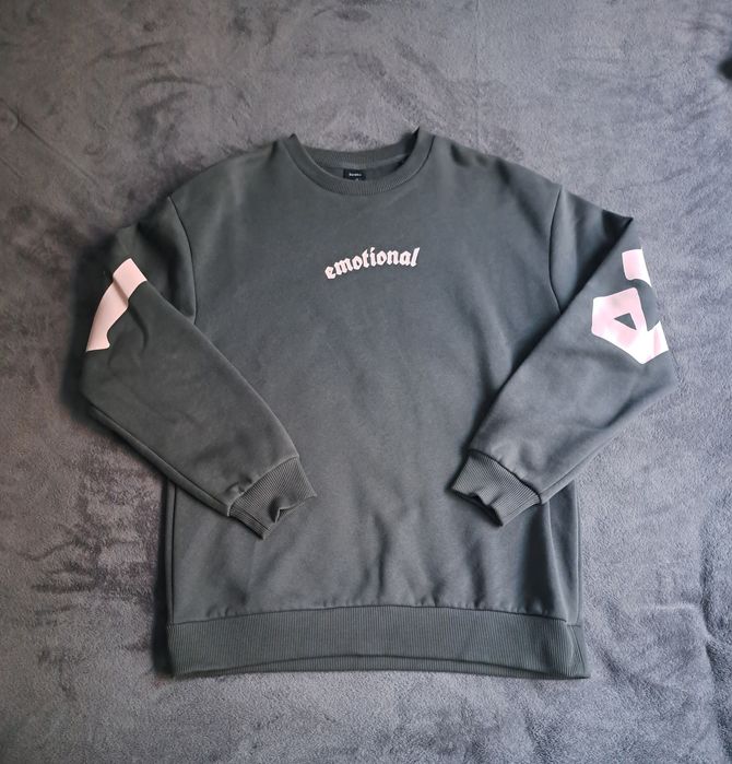 Emotional худи без качулка