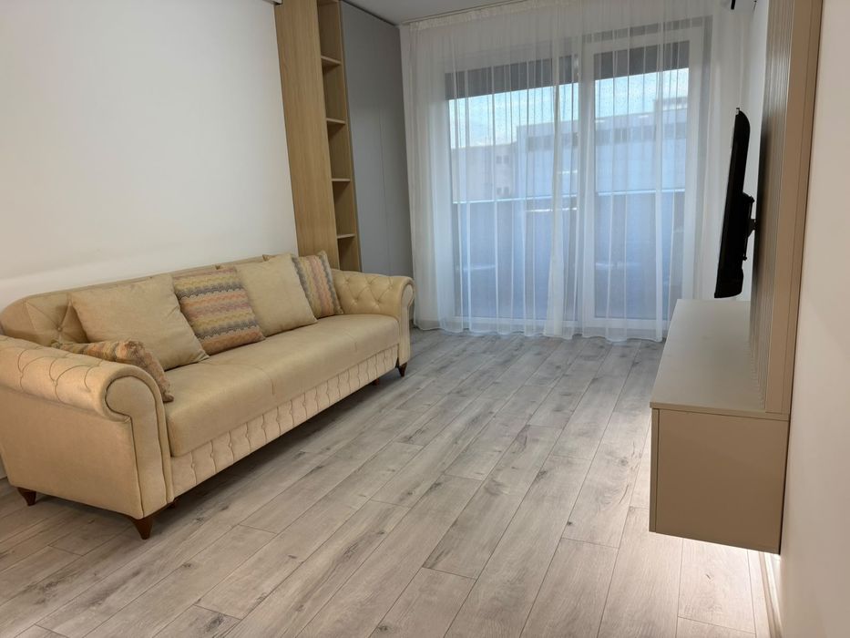 Închiriez apartament ultramodern