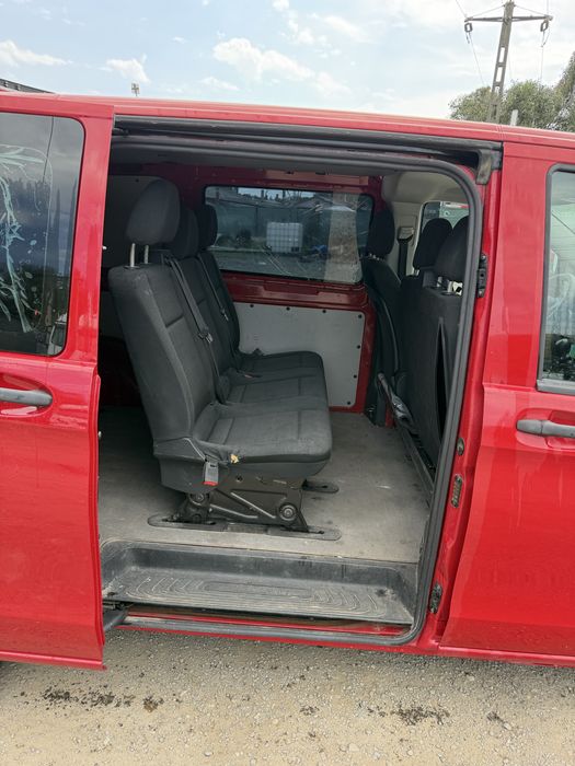 Mercedes vito mixt Pret la cerere