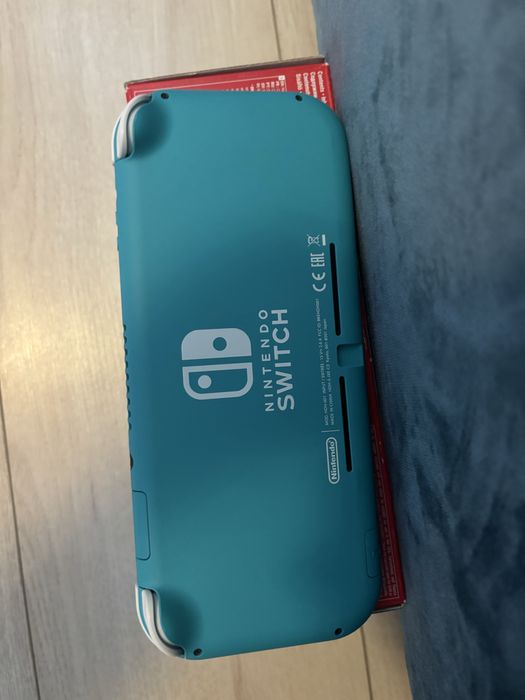 Nintendo switch lite nou