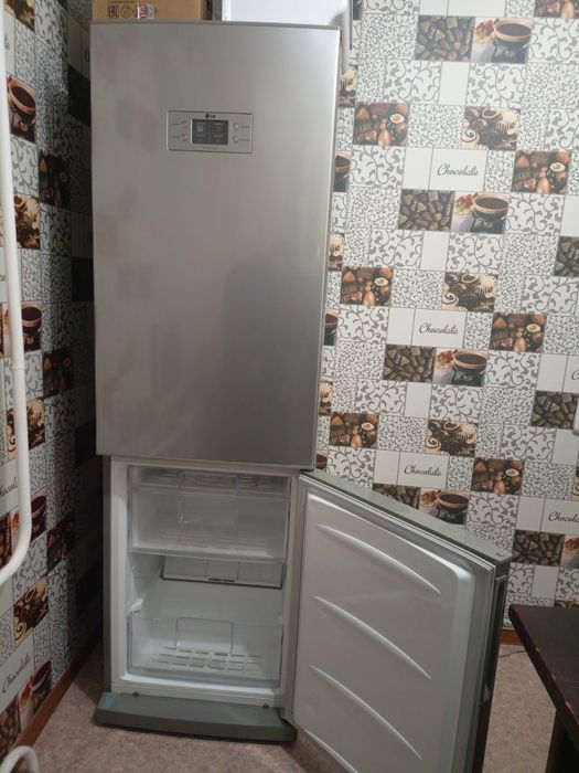 Холодильник б/у в рабочем состоянии
