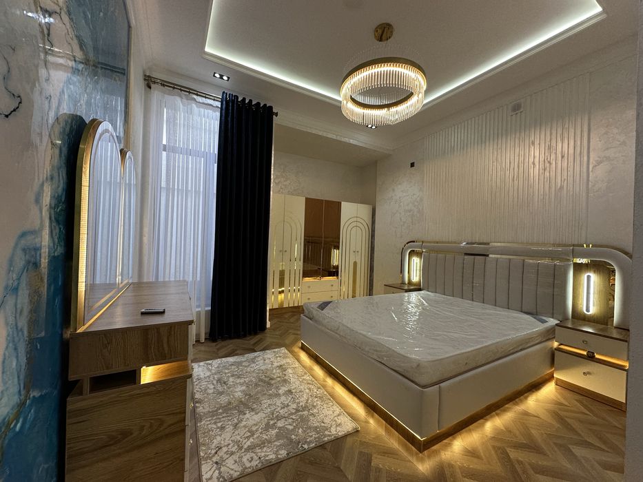 Sergeli Media Parkda 2 sotok uy sotiladi