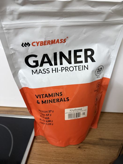 Продаю гейнер новый