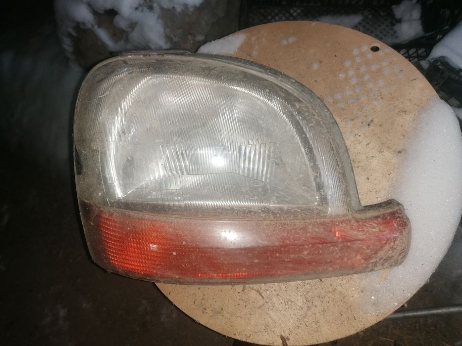 Far Renault Kangoo 2003