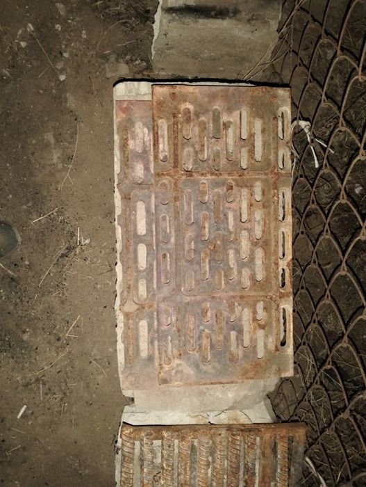 Пешке каласниктер бар 1000тг