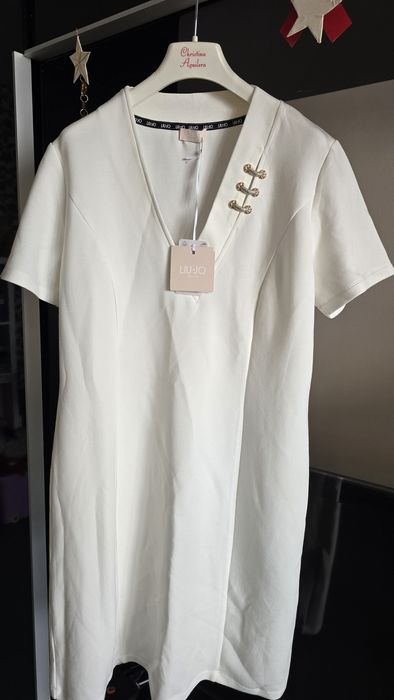 Liu jo рокля  L размер екрю