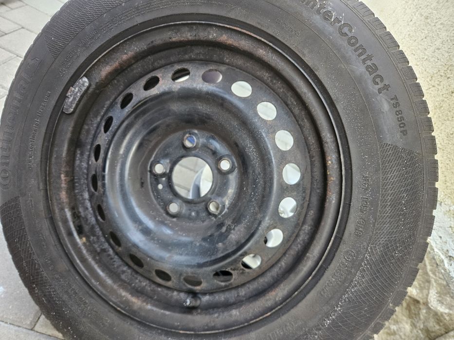 Anvelope iarna cu Jante tabla 215 65 R 16