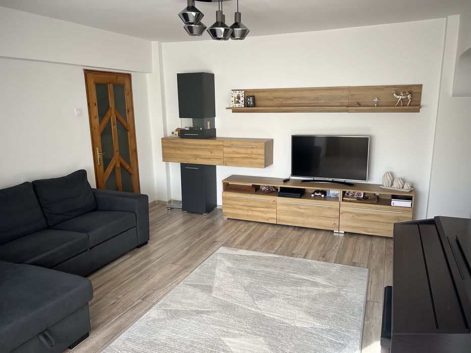 Apartament ultracentral 66 mp