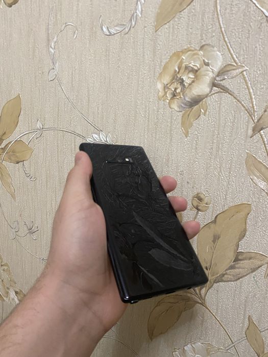 Продам Note 9.