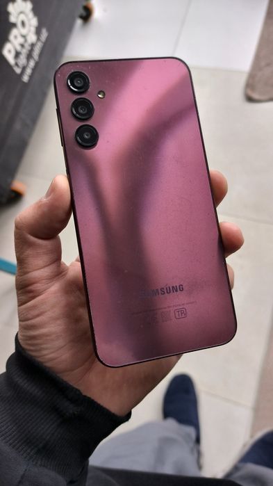 Samsung a24 sotiladi 256