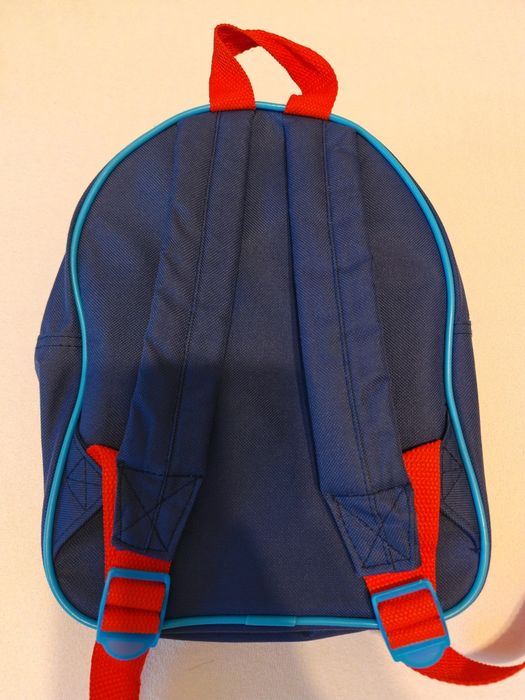 OFERTA!!! Ghiozdan SUPERMAN / PATRULA - in stare f bună