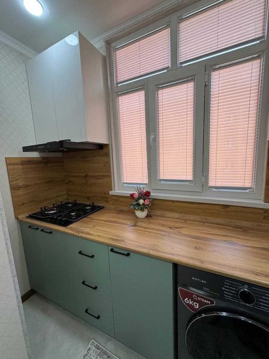 Квартал-6 Кирпич 1в2/3/4 балкон 1,2/3 Ориентир Парус