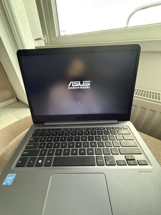 Laptop asus sonicmaster vivobook